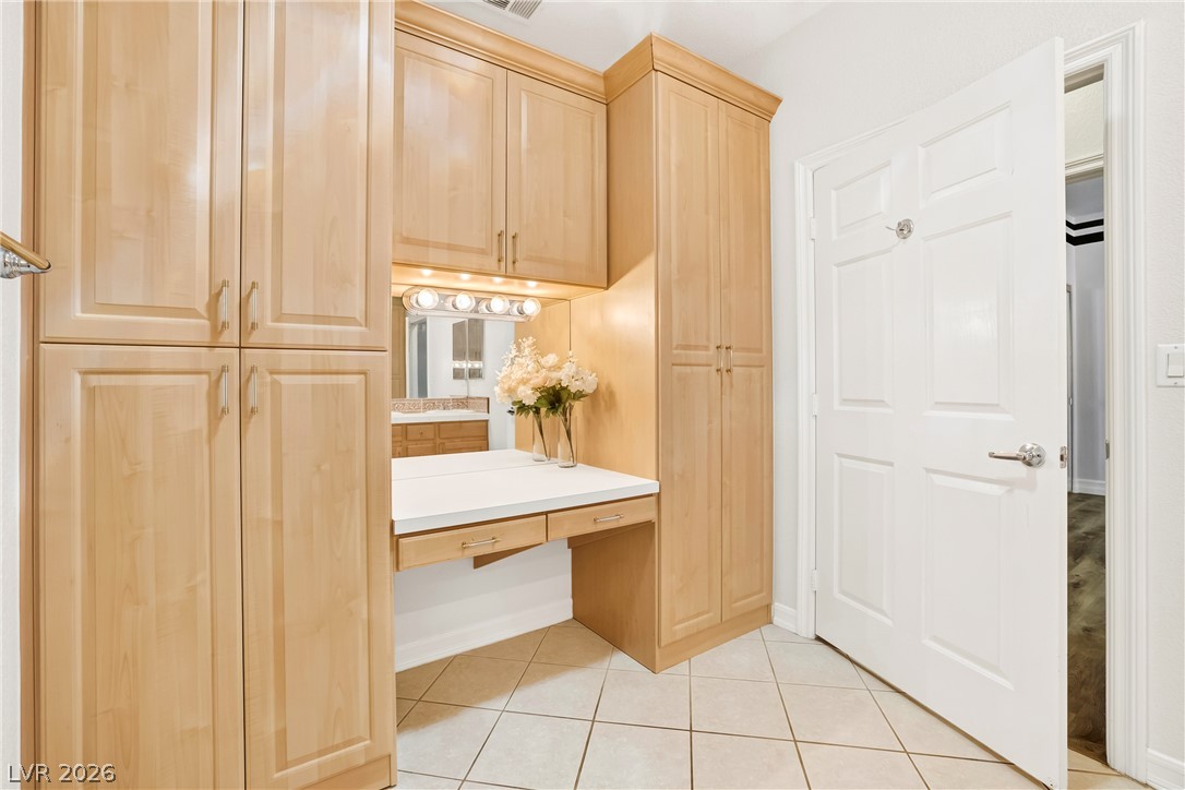 7220 Lake Farm Avenue Las Vegas NV 89131