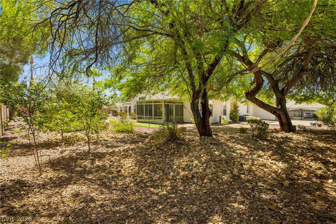7220 Lake Farm Avenue Las Vegas NV 89131