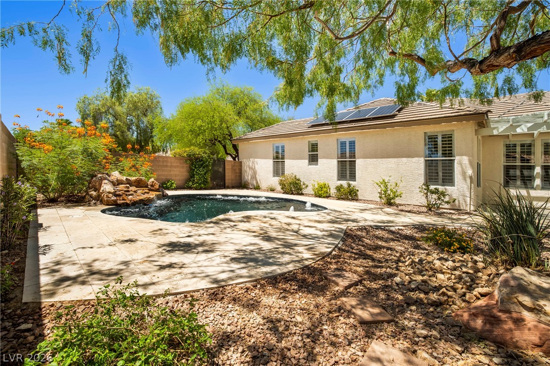 7220 Lake Farm Avenue Las Vegas NV 89131