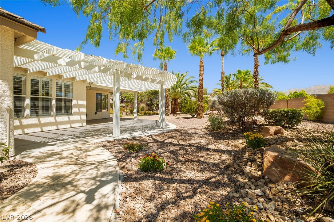 7220 Lake Farm Avenue Las Vegas NV 89131
