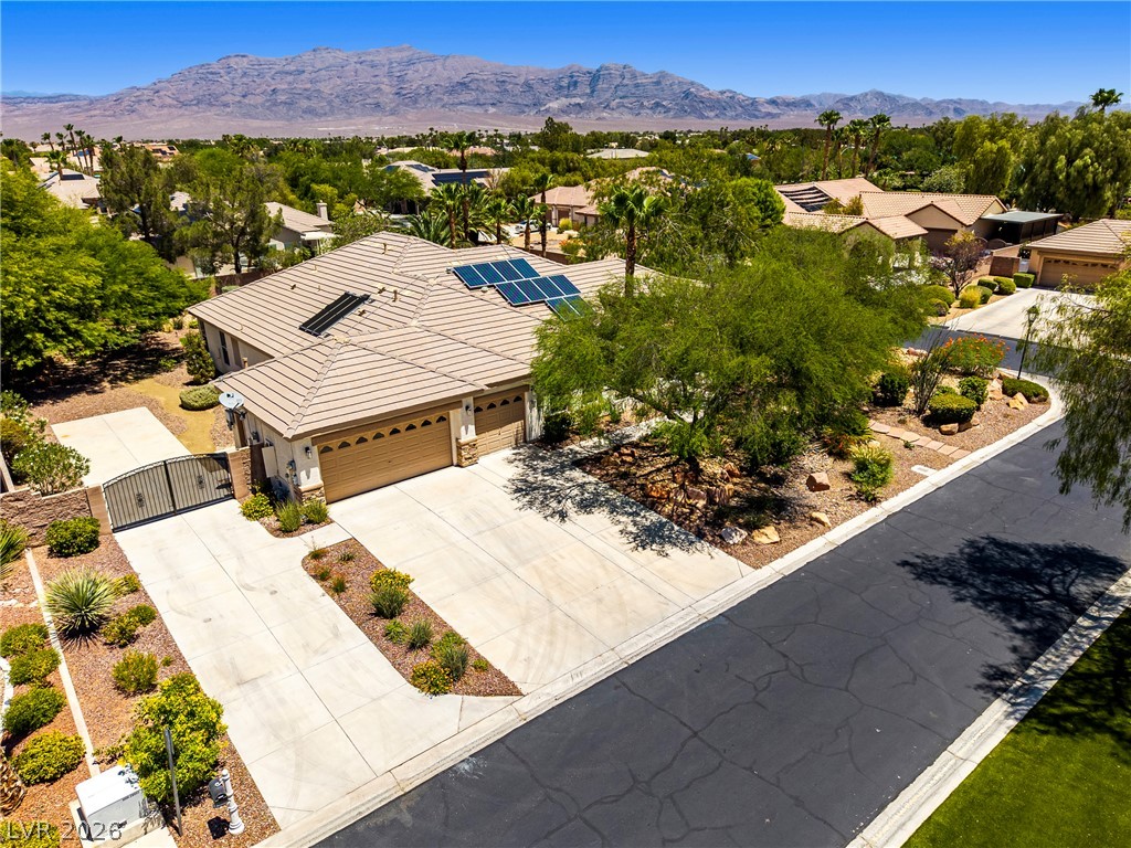 7220 Lake Farm Avenue Las Vegas NV 89131