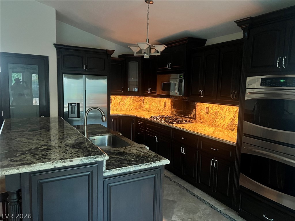 8225 Woodland Prairie Avenue Las Vegas NV 89129