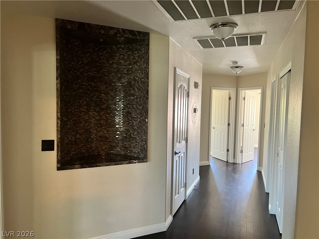 8225 Woodland Prairie Avenue Las Vegas NV 89129