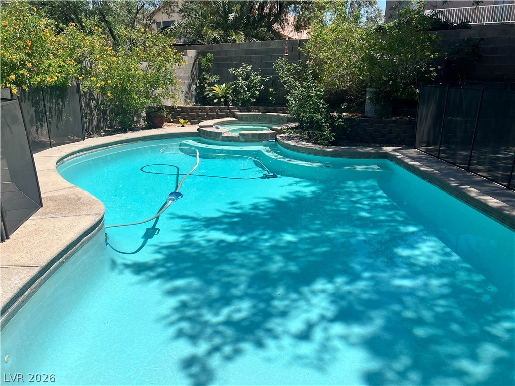 8225 Woodland Prairie Avenue Las Vegas NV 89129