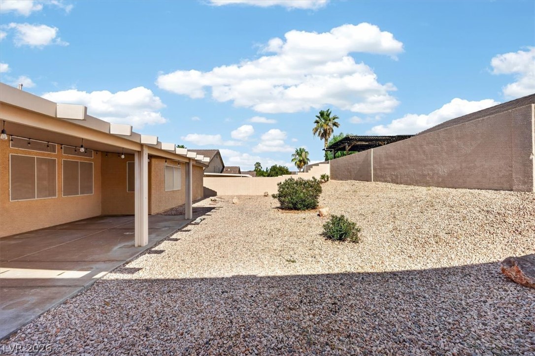 1087 Las Palmas Entrada Avenue Henderson NV 89012