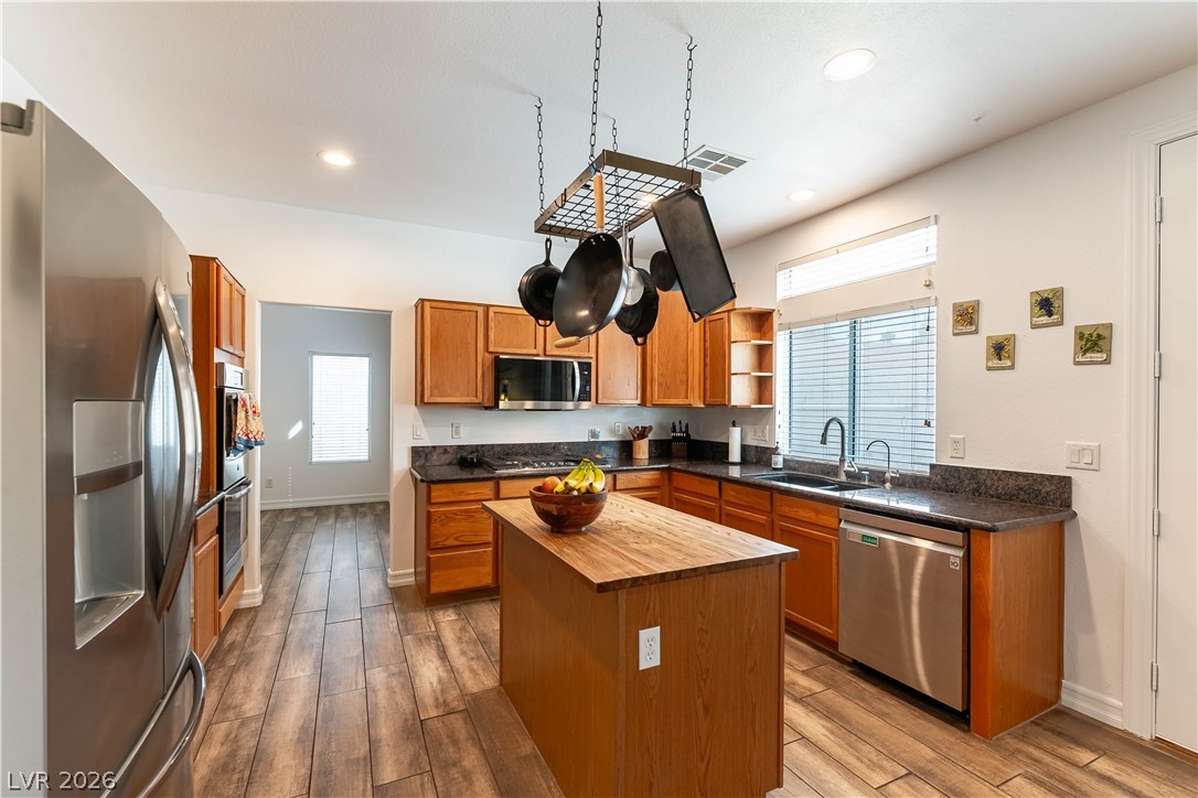741 Wildwood Beach Avenue Henderson NV 89052