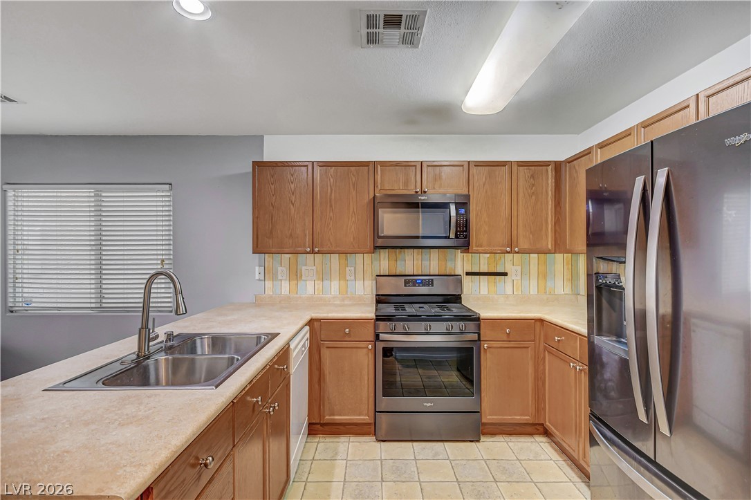 9052 Pearl Cotton Avenue Las Vegas NV 89149