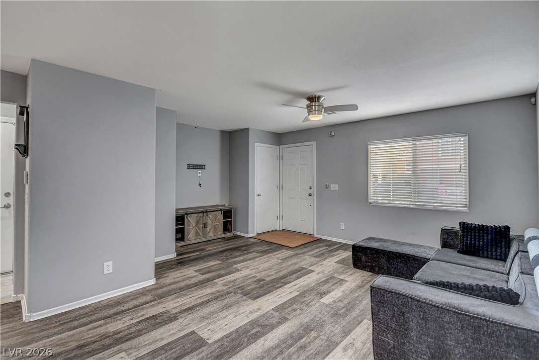 9052 Pearl Cotton Avenue Las Vegas NV 89149