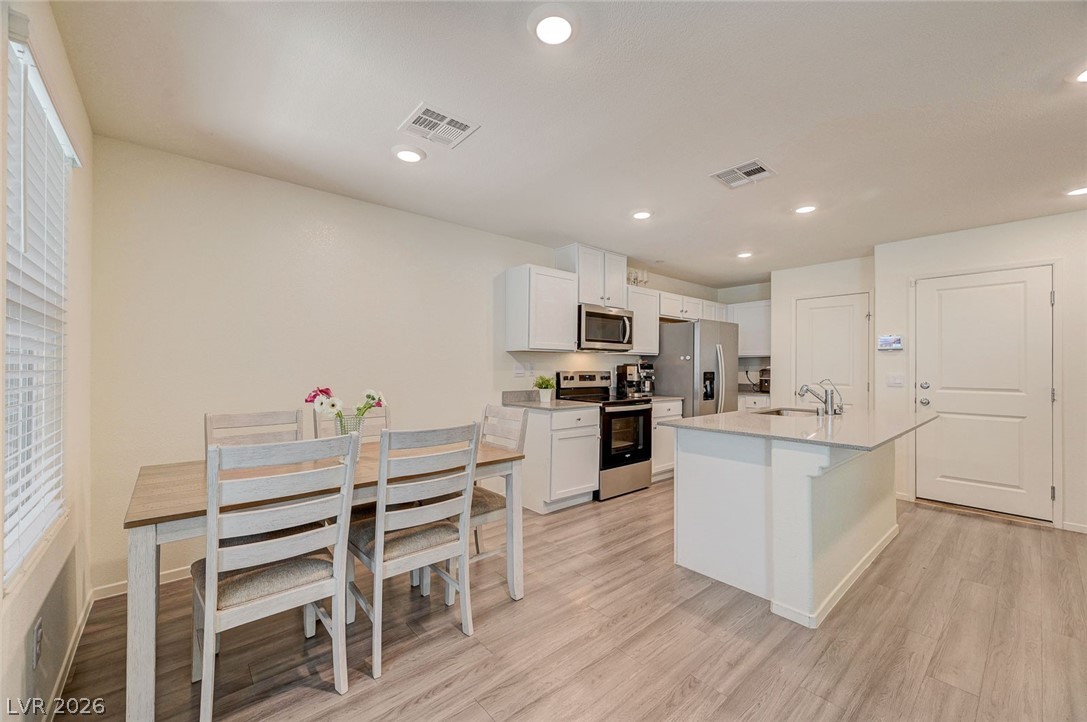 6928 Honor Hill Street Las Vegas NV 89166