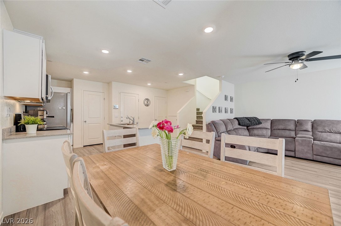 6928 Honor Hill Street Las Vegas NV 89166