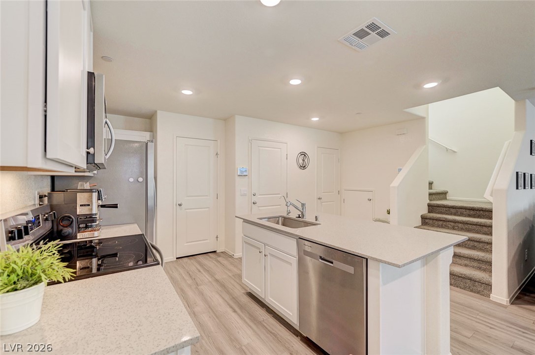 6928 Honor Hill Street Las Vegas NV 89166