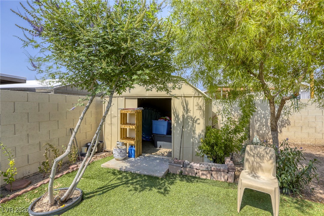 729 Concrete Court Las Vegas NV 89110