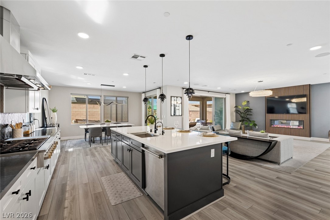 11966 Rockview Point Street Las Vegas NV 89138