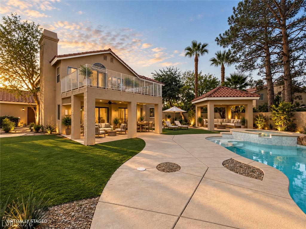 8132 Bay Harbor Drive Las Vegas NV 89128