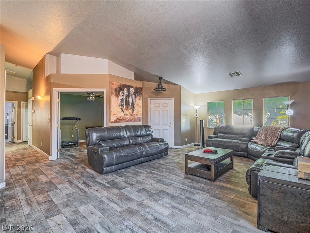 87 Rattlesnake Grass Court Henderson NV 89002