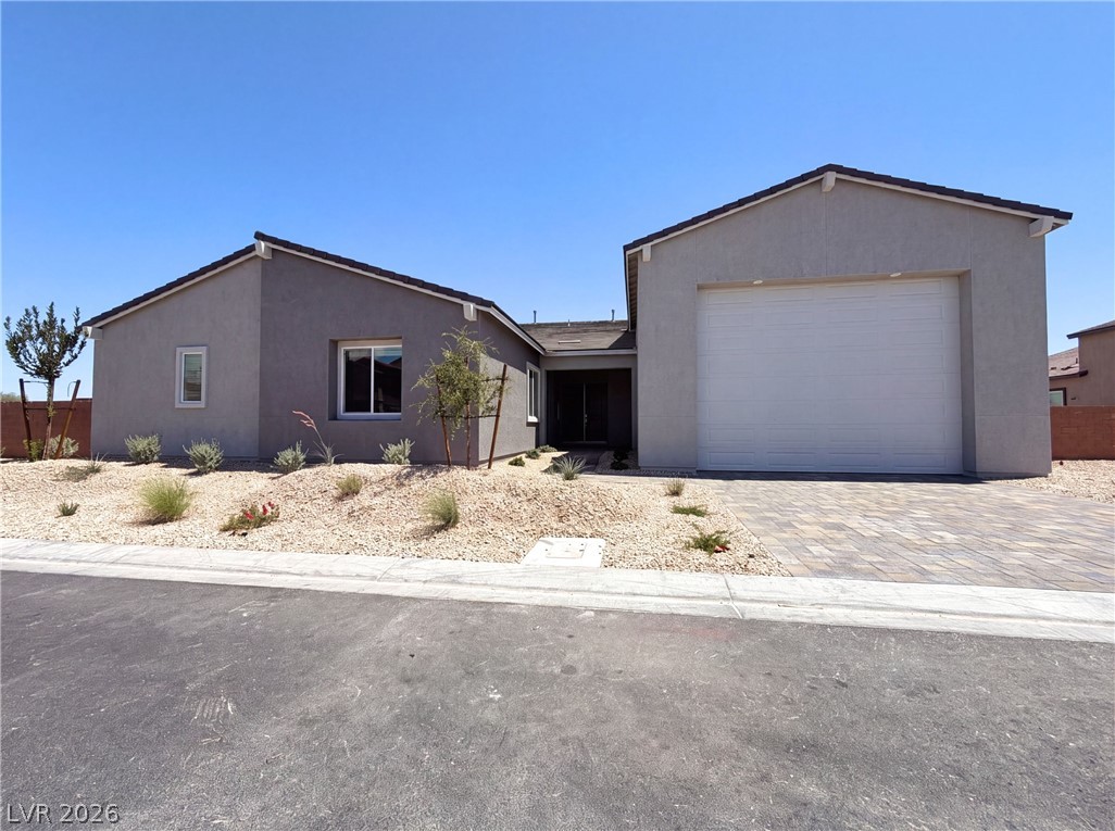 8220 Gusty Brook Street Las Vegas NV 89113