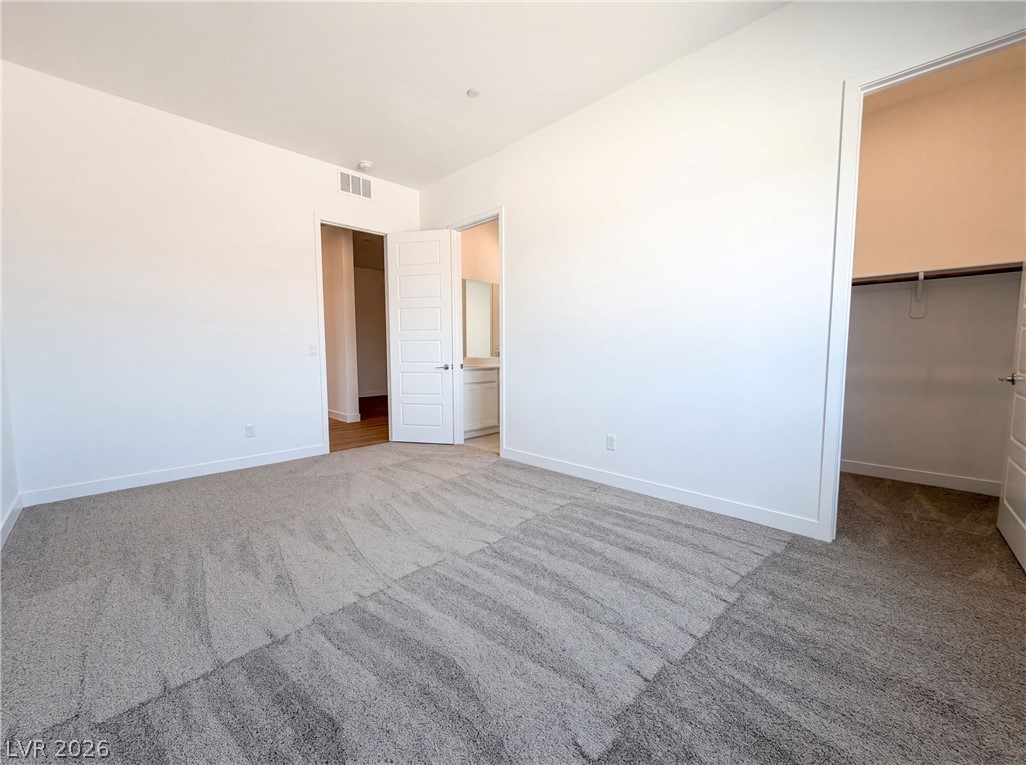 8220 Gusty Brook Street Las Vegas NV 89113
