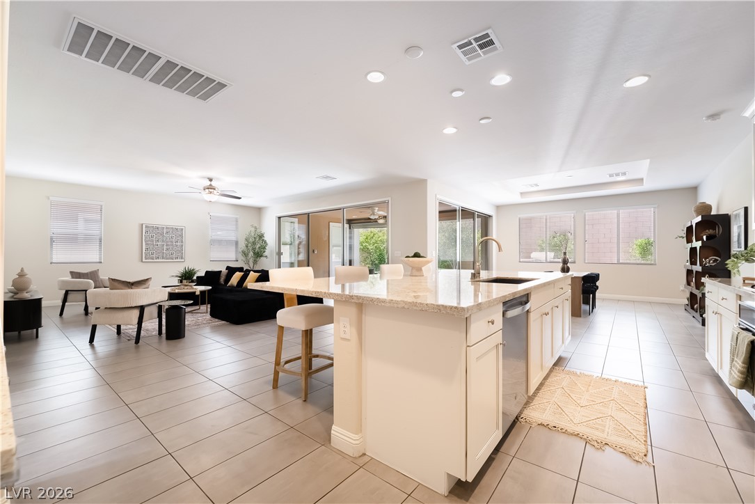 6011 Vista Clara Street Las Vegas NV 89148