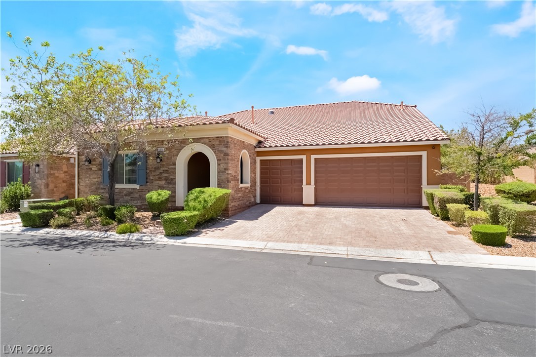 6011 Vista Clara Street Las Vegas NV 89148