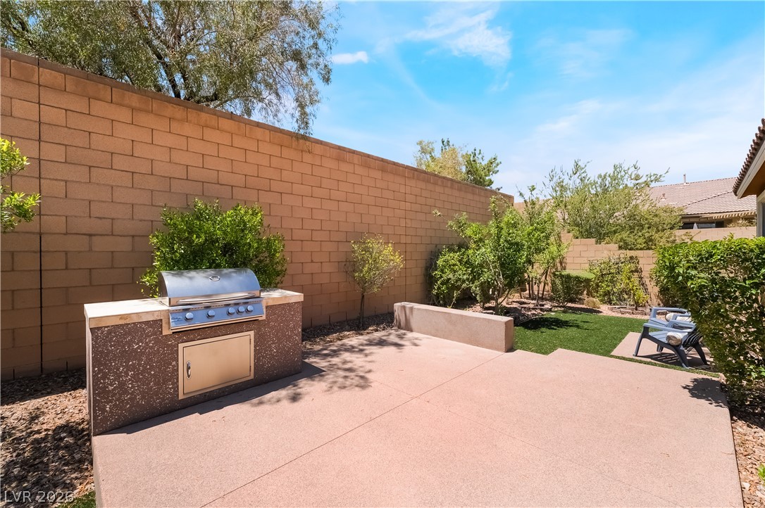 6011 Vista Clara Street Las Vegas NV 89148