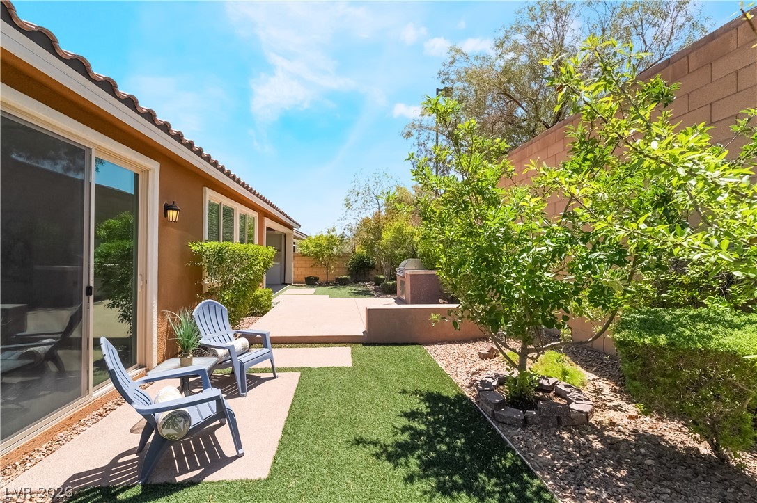6011 Vista Clara Street Las Vegas NV 89148