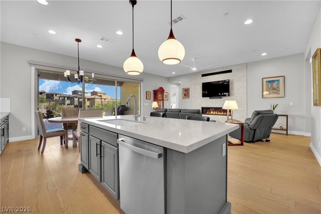 11724 Hatchling Avenue Las Vegas NV 89138