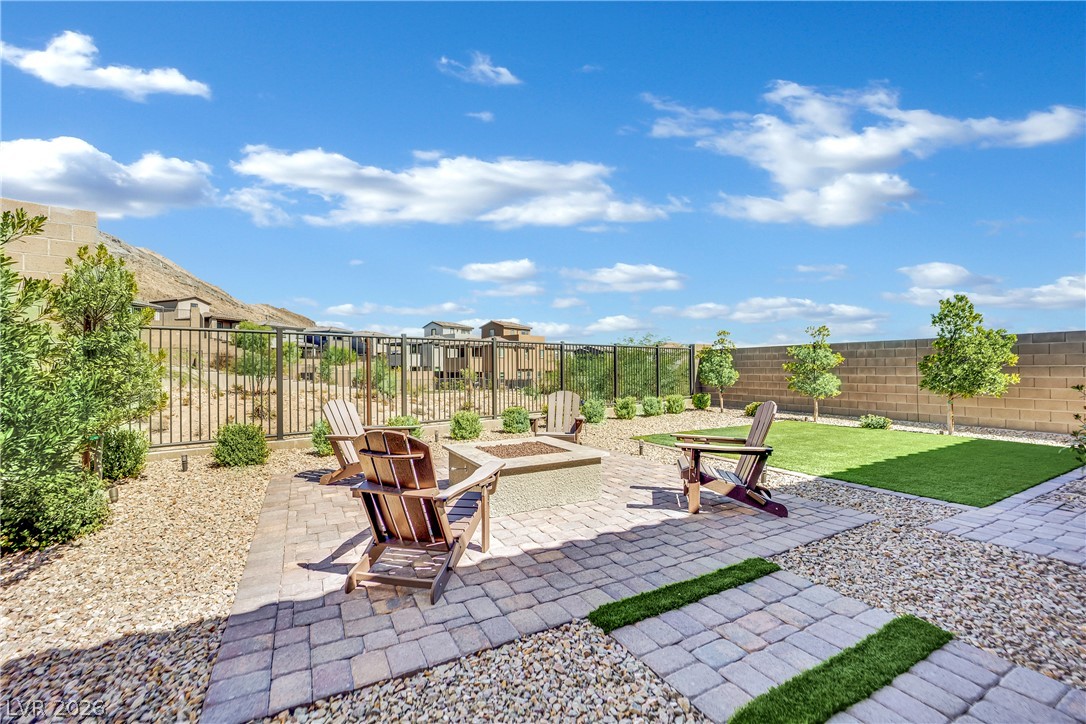 11724 Hatchling Avenue Las Vegas NV 89138