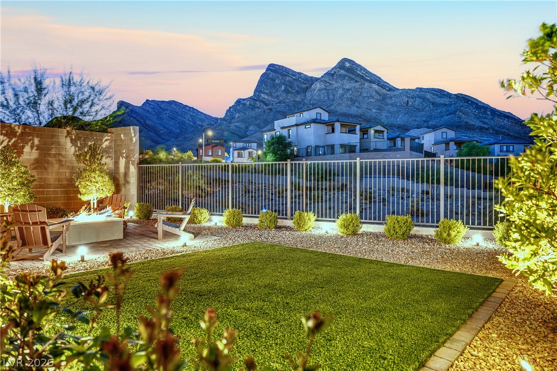 11724 Hatchling Avenue Las Vegas NV 89138