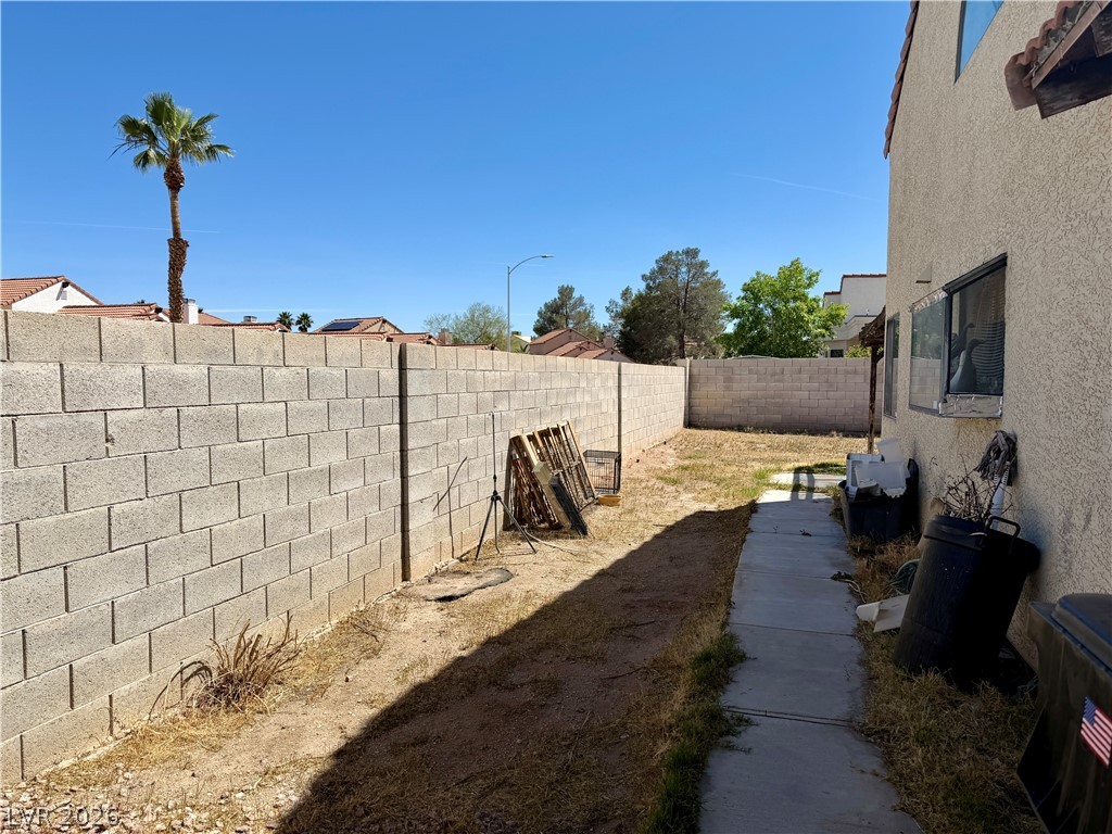 8217 Abercrombe Way Las Vegas NV 89145