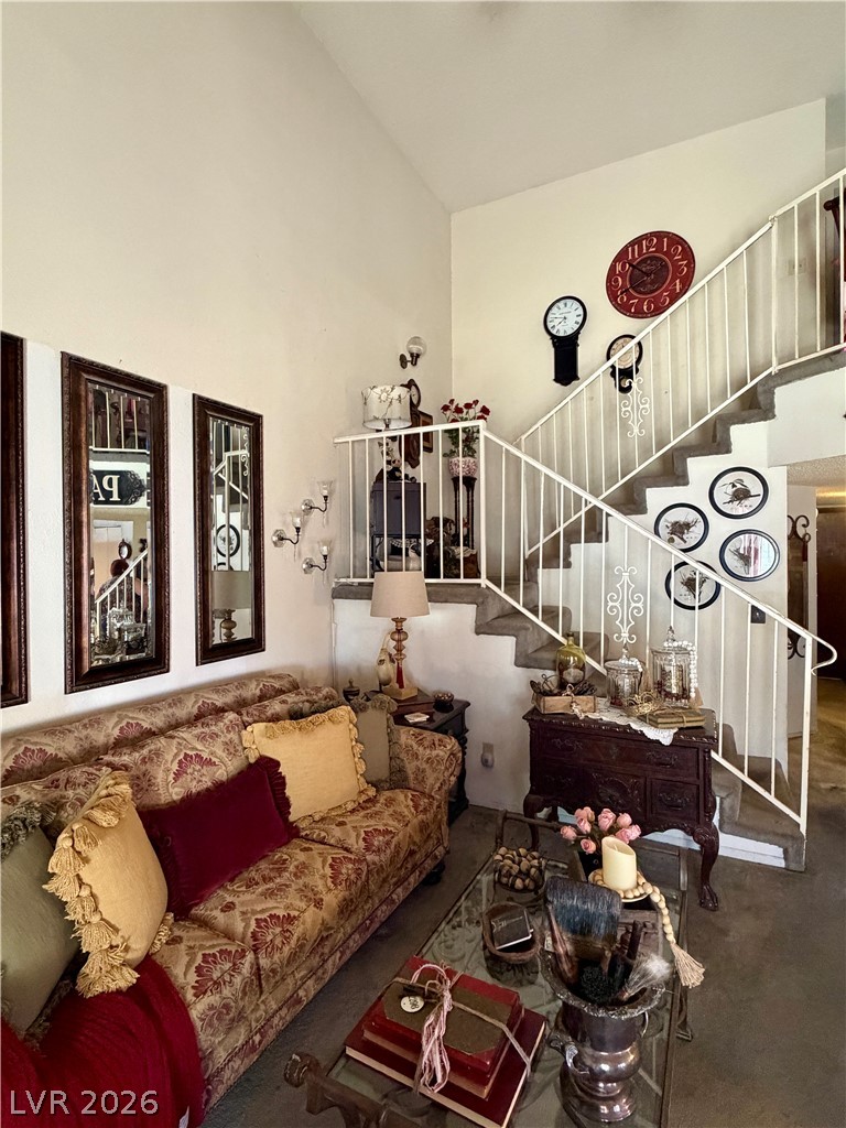 8217 Abercrombe Way Las Vegas NV 89145
