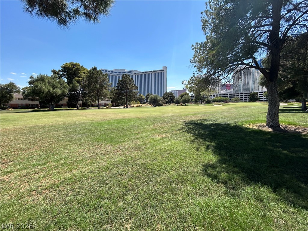 596 Tam O Shanter Las Vegas NV 89109