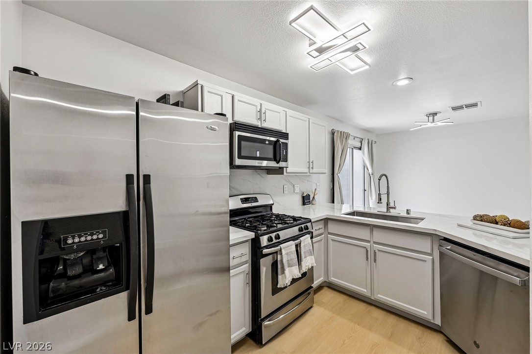 9957 Keephills Street Las Vegas NV 89183