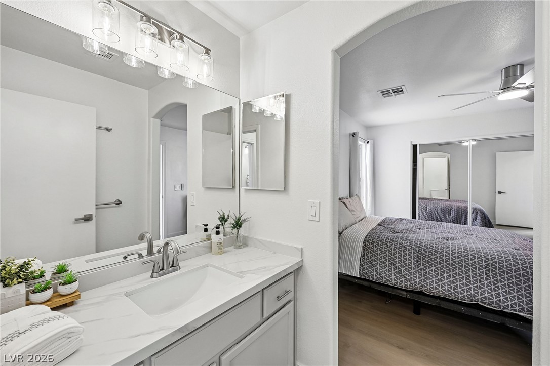 9957 Keephills Street Las Vegas NV 89183
