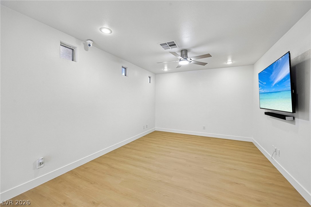 9957 Keephills Street Las Vegas NV 89183