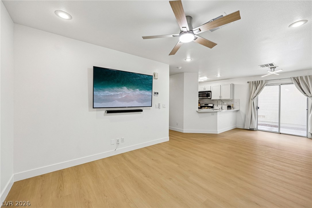 9957 Keephills Street Las Vegas NV 89183