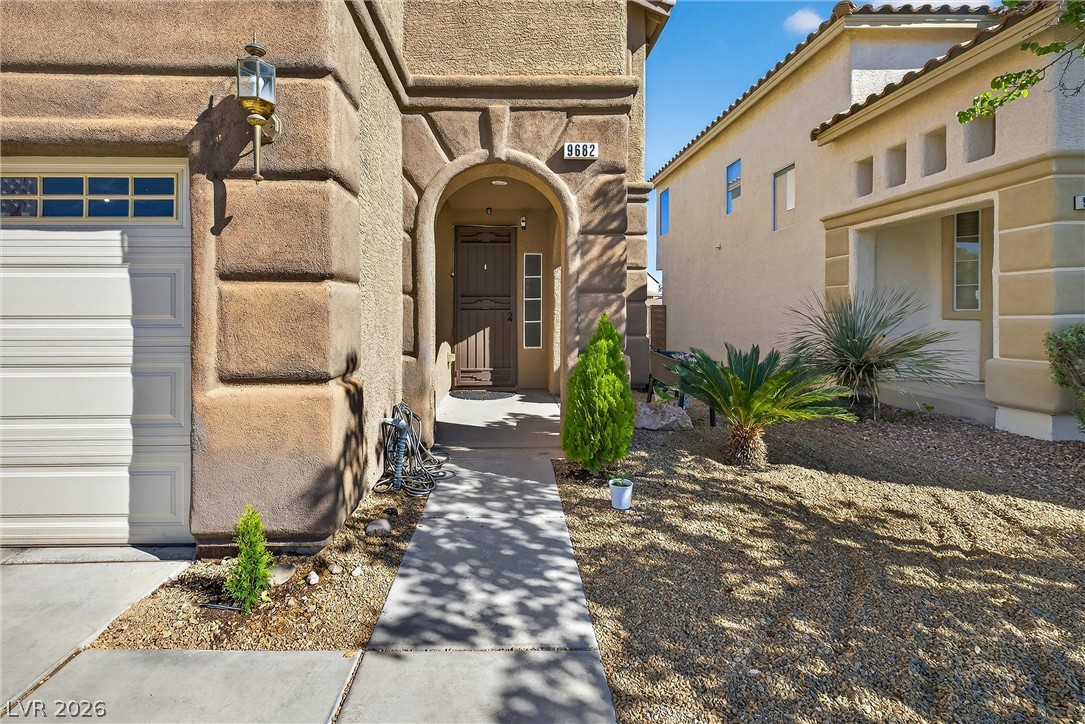 9682 Lightheart Avenue Las Vegas NV 89148