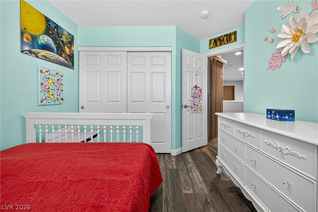 9682 Lightheart Avenue Las Vegas NV 89148