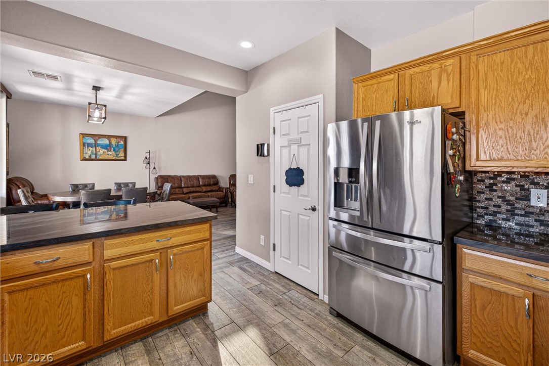 9682 Lightheart Avenue Las Vegas NV 89148