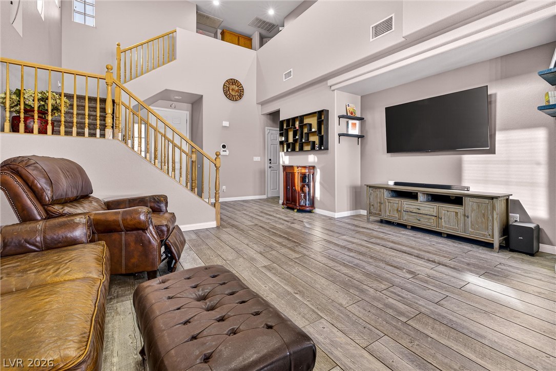 9682 Lightheart Avenue Las Vegas NV 89148