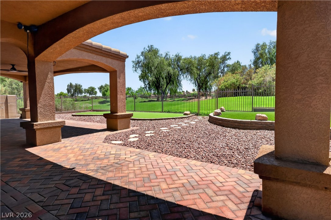 2517 Links Drive Laughlin NV 89029