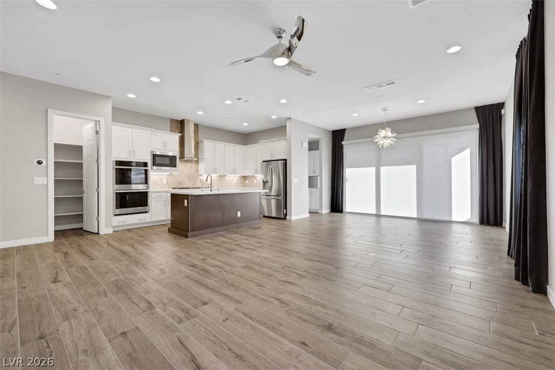 82 Nine Mile Creek Drive Las Vegas NV 89138