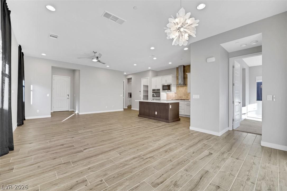 82 Nine Mile Creek Drive Las Vegas NV 89138