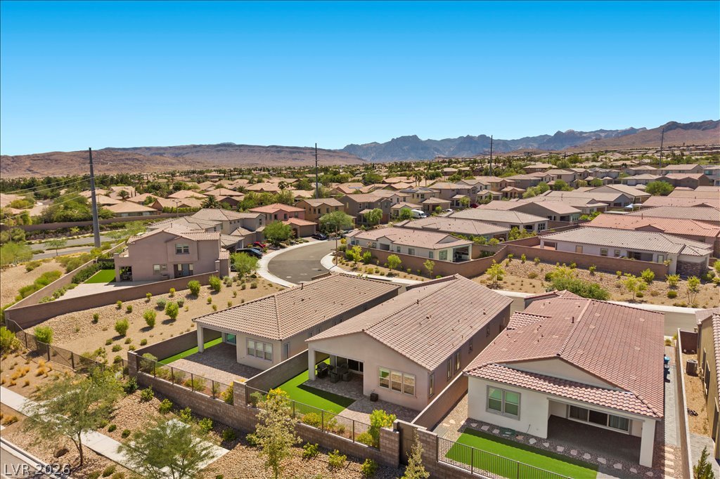 82 Nine Mile Creek Drive Las Vegas NV 89138