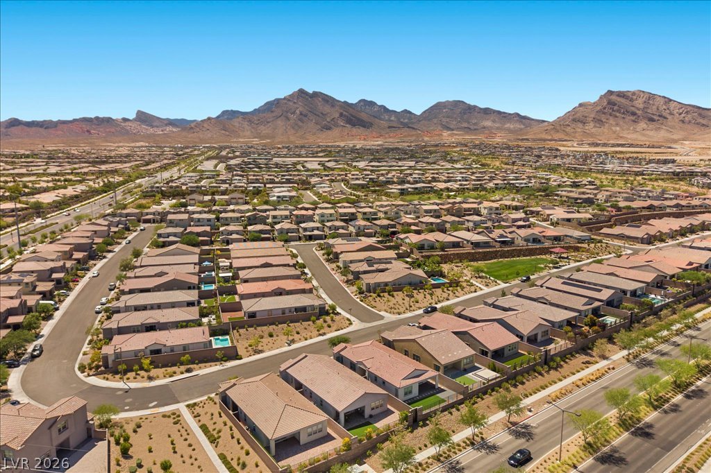82 Nine Mile Creek Drive Las Vegas NV 89138