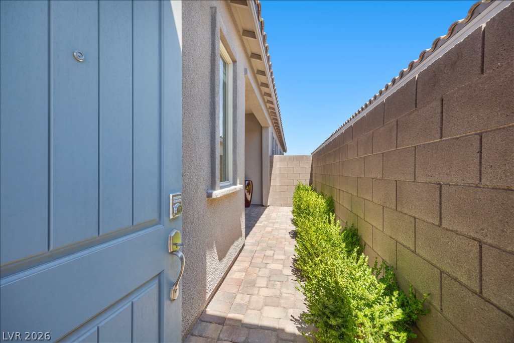 82 Nine Mile Creek Drive Las Vegas NV 89138