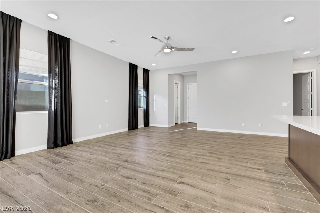 82 Nine Mile Creek Drive Las Vegas NV 89138