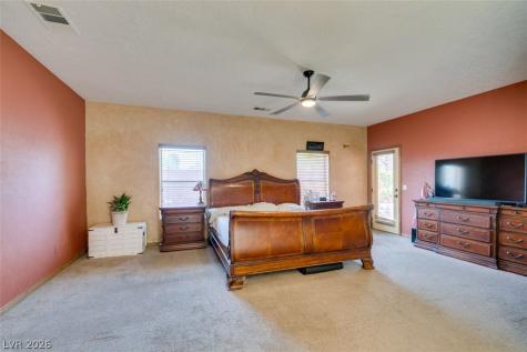 8152 Eagledancer Avenue Las Vegas NV 89129