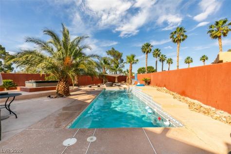 8152 Eagledancer Avenue Las Vegas NV 89129