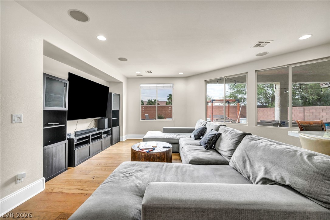 6908 Forest Gate Street North Las Vegas NV 89084