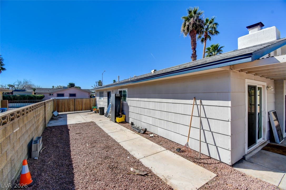 4368 Roanridge Avenue Las Vegas NV 89120